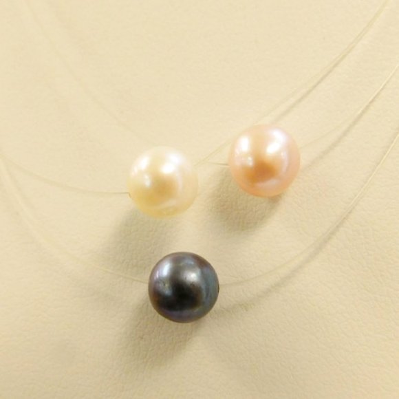 Chic Peter Brams 14K Gold Floating Pearl Necklace - Picture 7 of 7